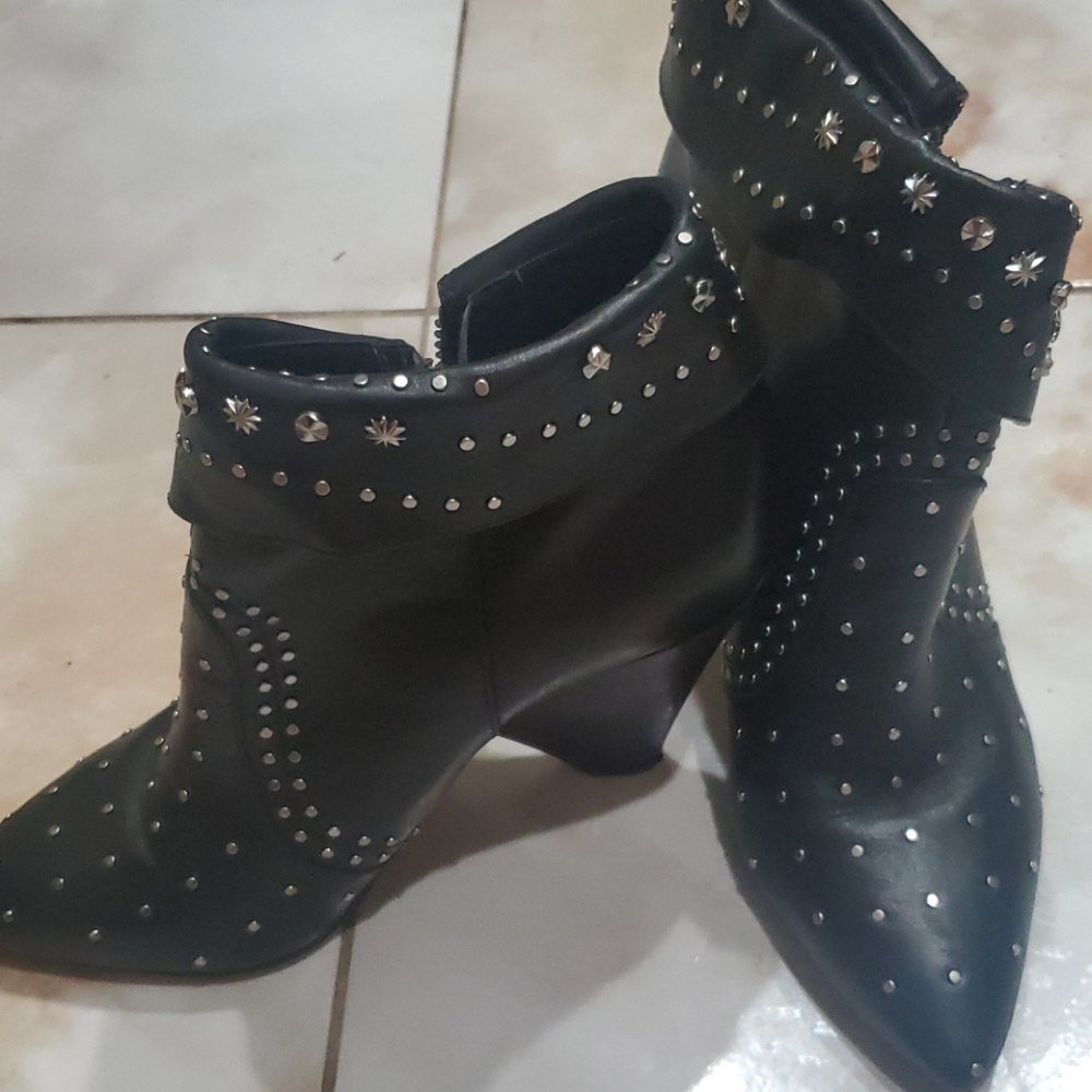 Same Edelman booties